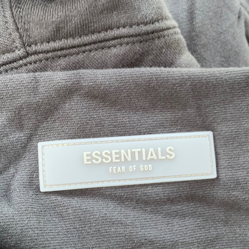 1977 essentials hoodies new with tags men’s Sz M high quality authentic - Picture 3 of 10